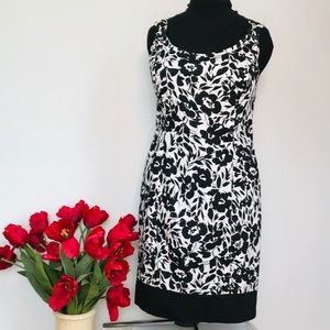 Summer dress Black white floral by CHAPS size 14 excellent condition